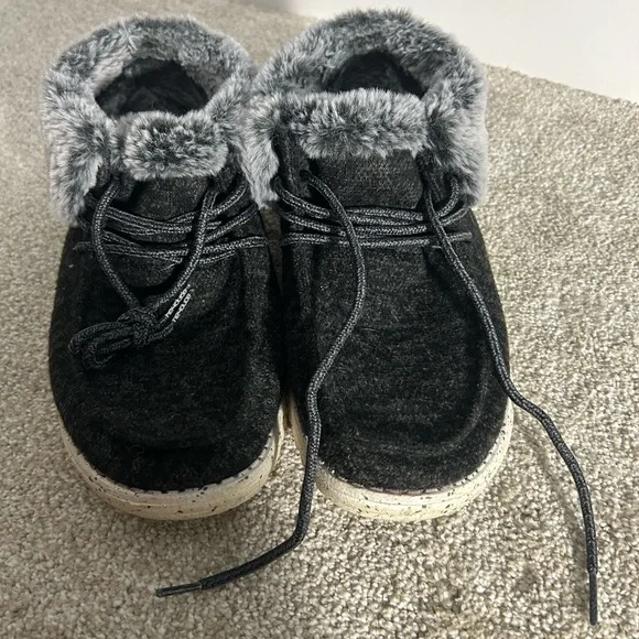 đź’™HEYDUDE Wendy Britt Wool Folded Shoe size: 9 - Picture 5 of 12